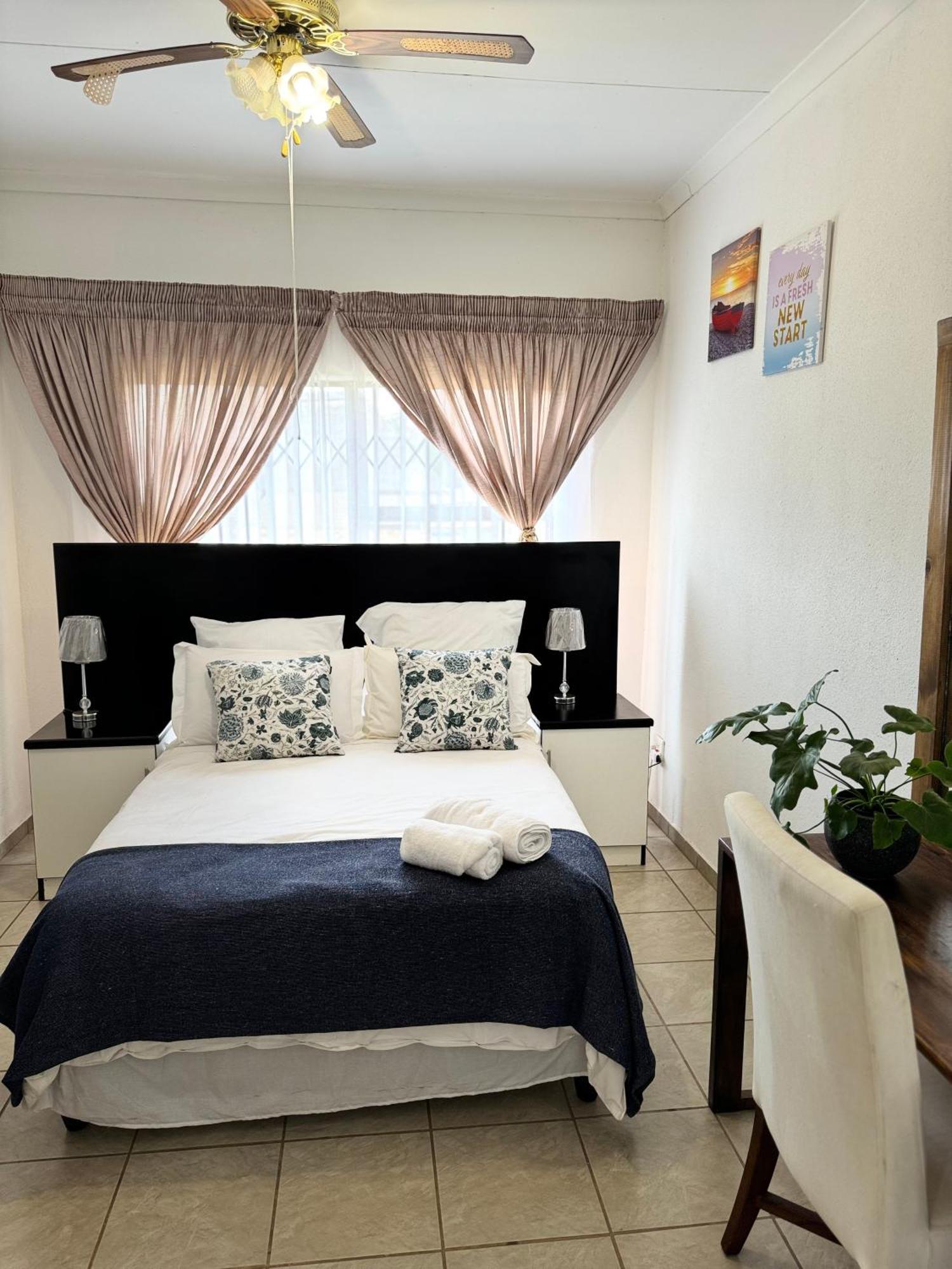 The Herby Taylor Guest House Vereeniging Exterior foto