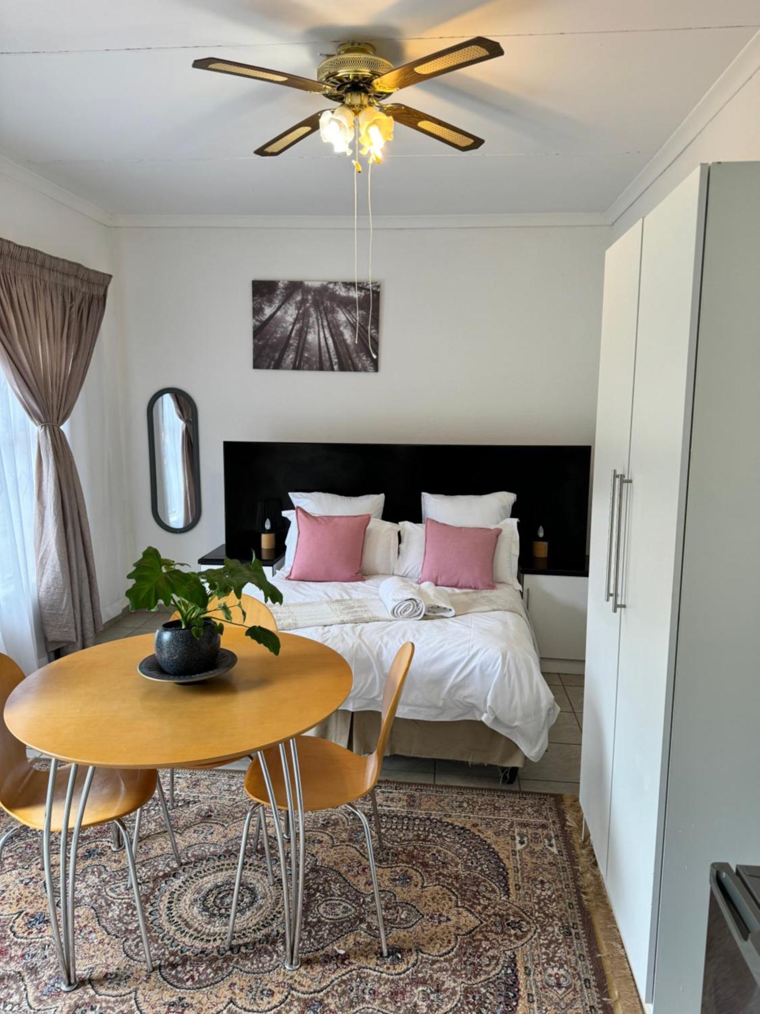 The Herby Taylor Guest House Vereeniging Exterior foto